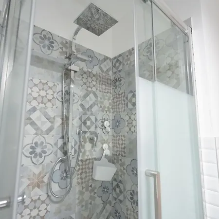 דירה Cristian House *