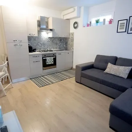 Cristian House Vasto