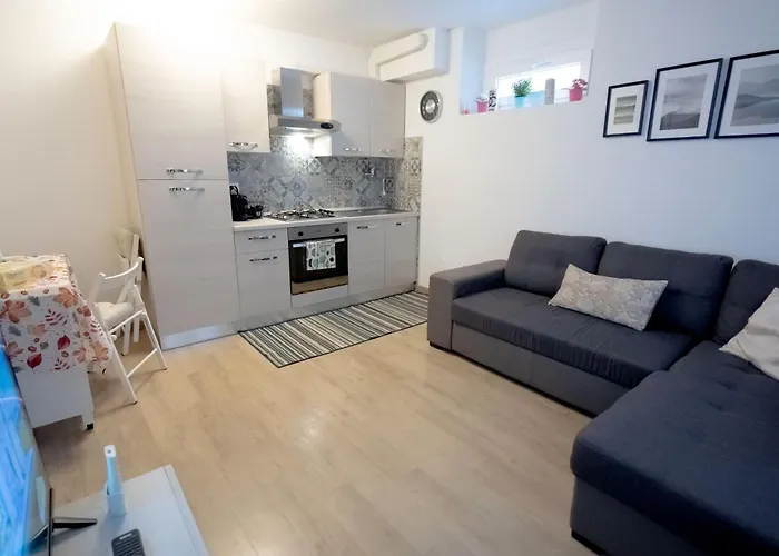 Cristian House Vasto