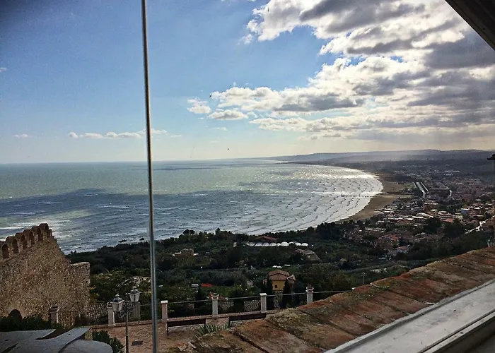 Cristian House * Vasto